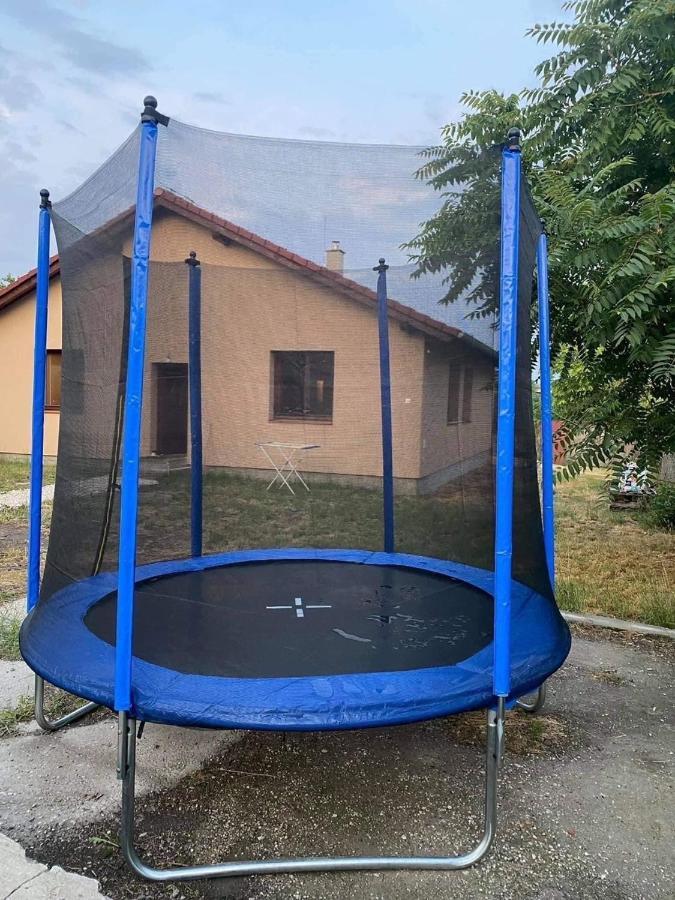 Dom Pri Kupalisku Thermalpark Na Malotejedskej Dunajská Streda Exterior foto